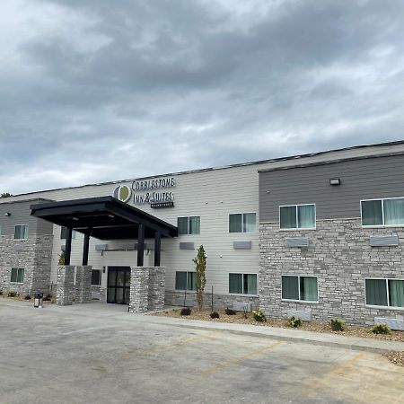 Cobblestone Inn & Suites - Forest City Екстериор снимка